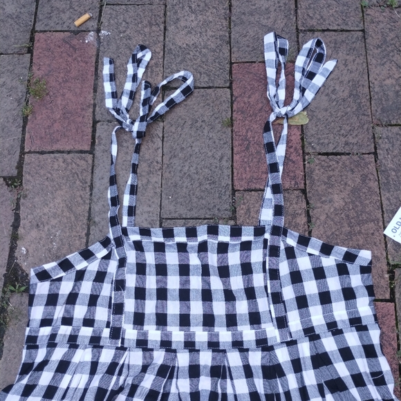 NWT Old Navy Dress With Pockets Size L - Picture 2 of 8